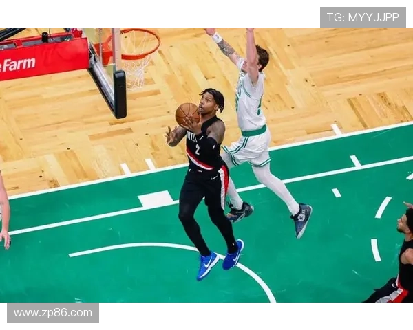 黄蜂逆转开拓者 米勒23分格兰特24分精彩表现